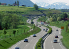 Bundesstraße 19 Kempten-Immenstadt mit Blick auf die Allgäuer Alpen