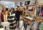 Viele kleine Geschäftsideen sind unter einem Dach im Concept Store zu finden. Das vielfältige Sortiment beinhaltet beispielsweise Kleidung für Kinder, verschiedene Geschenkartikel und vieles mehr.