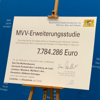 Übergabe des Förderbescheids für die MVV-Verbunderweiterung