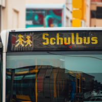 Schulbus