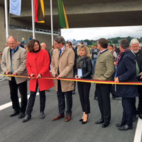 Bayerns Verkehrsministerin Ilse Aigner und Bundesverkehrsminister Andreas Scheuer bei der Freigabe des nördlichsten Bauabschnitts der Westtangente Rosenheim 