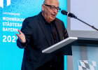 Prof. Armin Nassehi spricht unter dem Titel „Zukunft gestalten“ zu Herausforderungen gesellschaftlichen Zusammenlebens. 